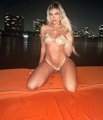 Full leaked Icybebe private photo