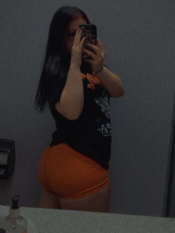 Full leaked Icybxnny private photo