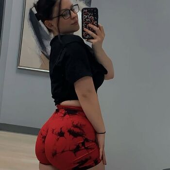 Full leaked Icybxnny private photo