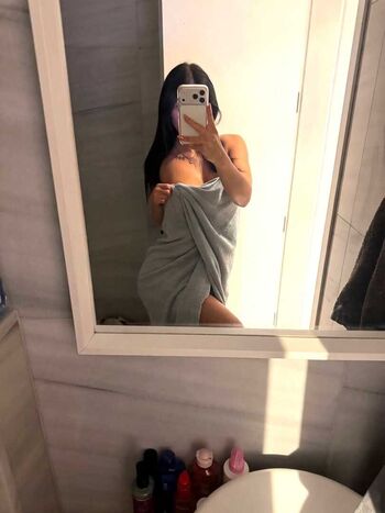 Full leaked Idontgivedeanna private photo