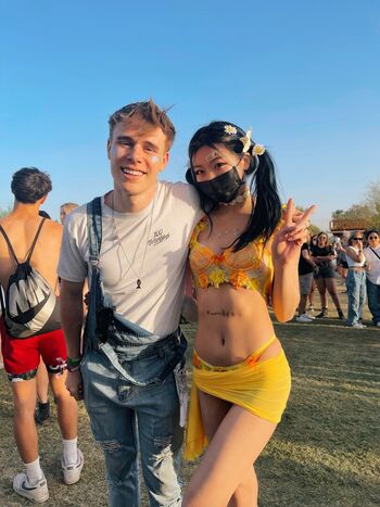 Full leaked Igumdrop  page private photo