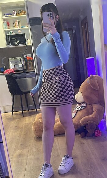 Full leaked Ijennz private photo