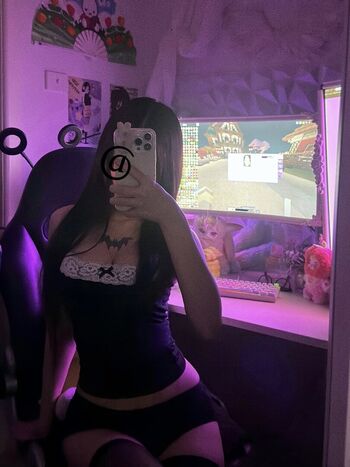 Full leaked Iknowusoweli private photo