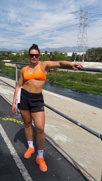 Full leaked Ilona maher private photo