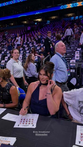 Full leaked Ilona maher private photo