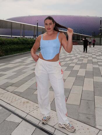 Full leaked Ilona maher private photo