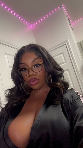 Full leaked Ilooklikebaae private photo