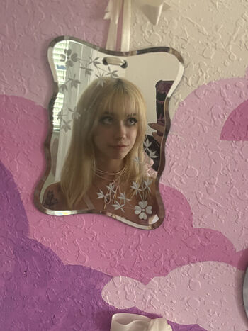 Full leaked Iluvmeww private photo