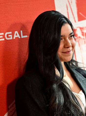 Full leaked Iman vellani private photo