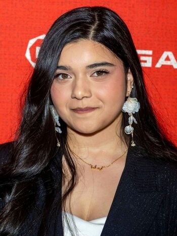 Full leaked Iman vellani private photo