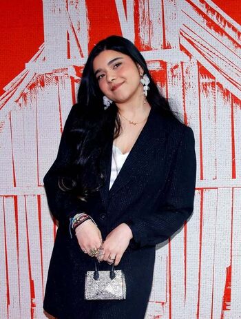 Full leaked Iman vellani private photo