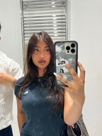 Full leaked Imanimalikaa page private photo