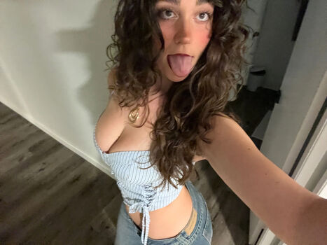 Full leaked Imsiiimone private photo