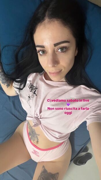 Full leaked Imviolet private photo