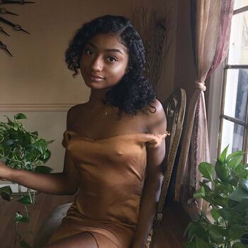 Full leaked India jenee private photo