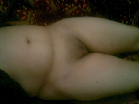 Full leaked Indian exhibition page private photo