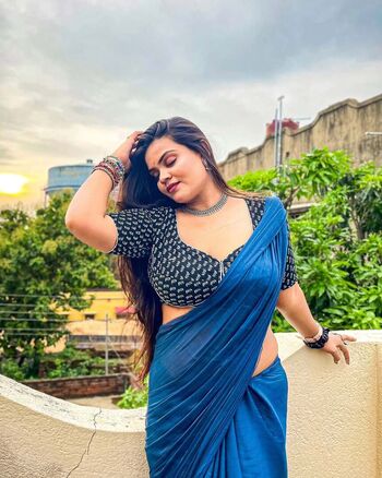 Full leaked Indian exhibition private photo