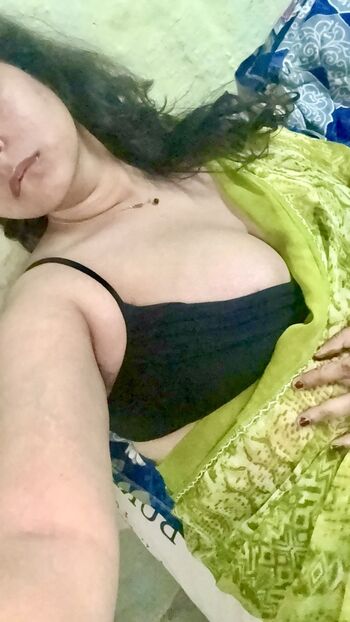 Full leaked Indian naughty stuff private photo