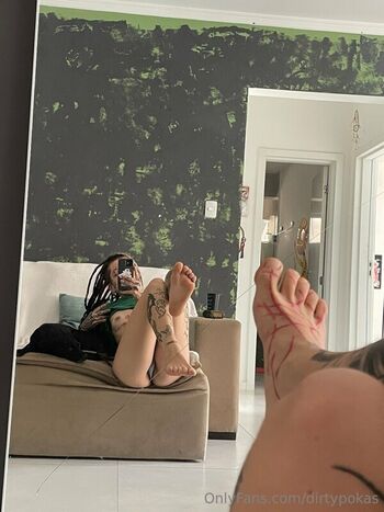 Full leaked Inked feet private photo