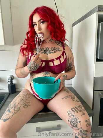 Full leaked Inkedlauraa private photo