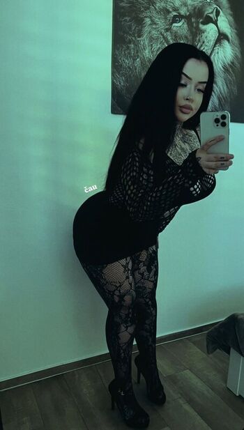 Full leaked Inkedteri private photo