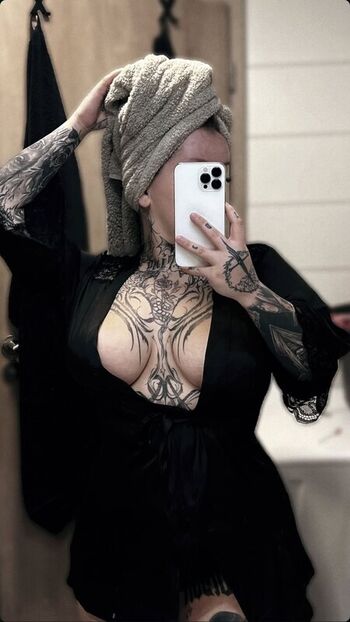 Full leaked Inkedteri private photo