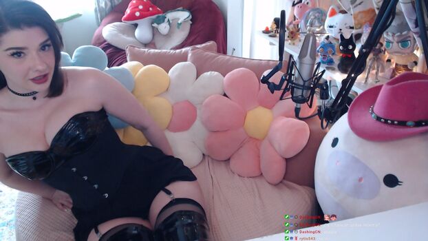 Full leaked Invadervie  page private photo