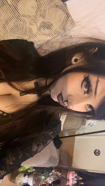Full leaked Ipukeglitter private photo