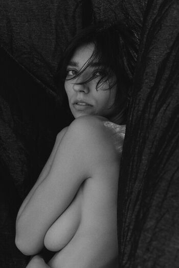Full leaked Ireenel page private photo