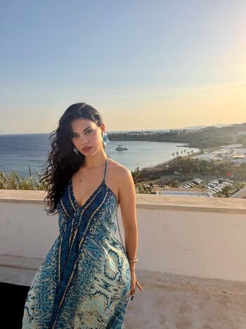 Full leaked Irem avci private photo