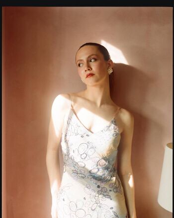 Full leaked Iris apatow private photo