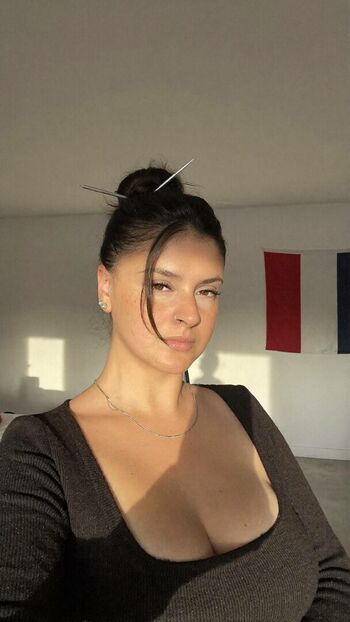 Full leaked Iris laurent private photo