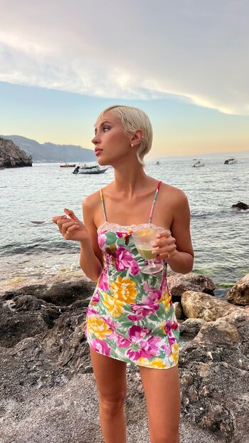 Full leaked Iris law private photo