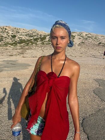 Full leaked Iris law private photo