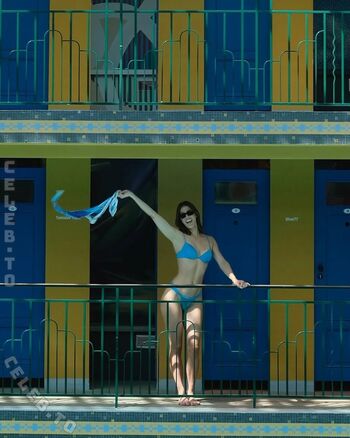 Full leaked Iris mittenaere private photo