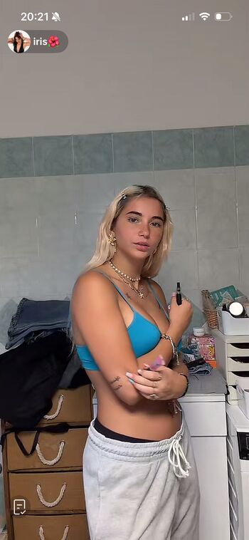 Full leaked Iris vallarani private photo