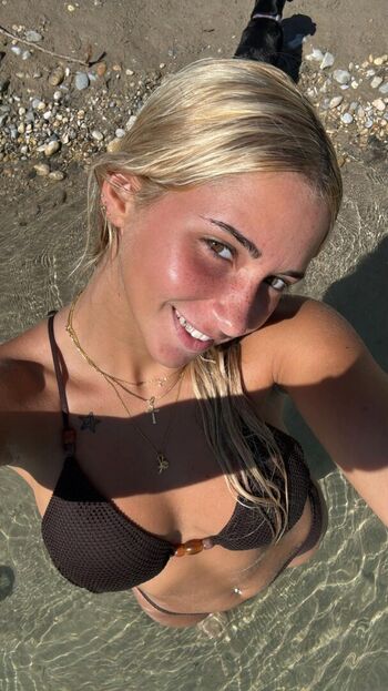 Full leaked Iris vallaranii private photo