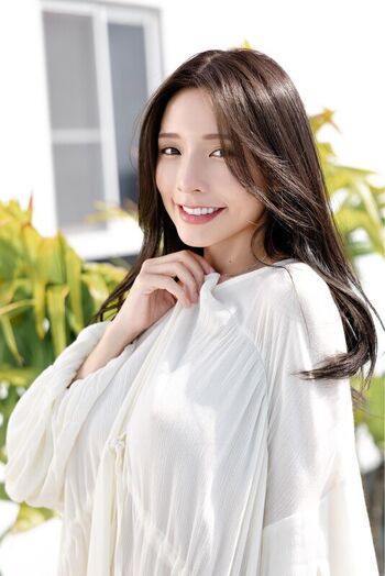 Full leaked Iris xiao private photo