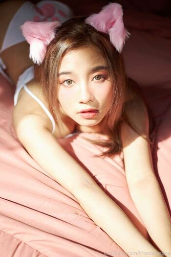irisadamsone