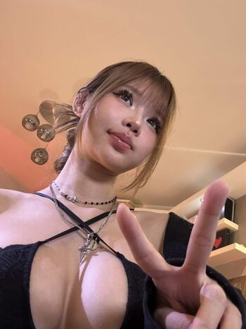 Full leaked Irissiri page private photo