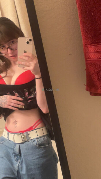 Full leaked Irlkitsune private photo