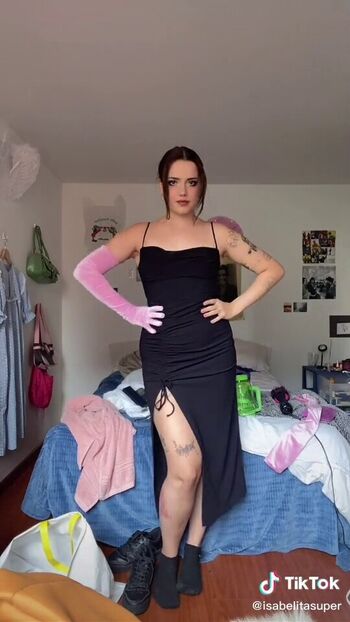 Full leaked Isabelitasuper private photo