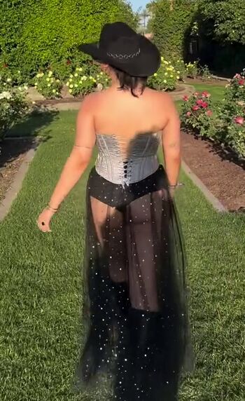 Full leaked Isabella gomez private photo