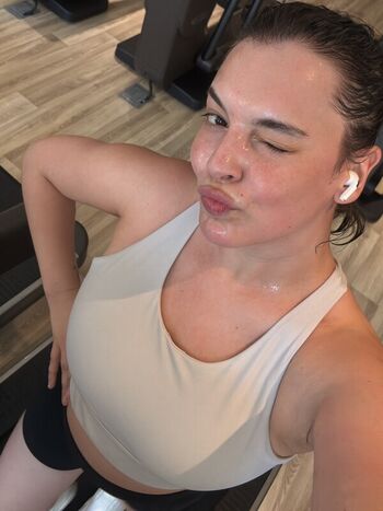 Full leaked Isabella gomez private photo