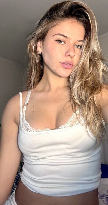 Full leaked Isabella sochas private onlyfans photo