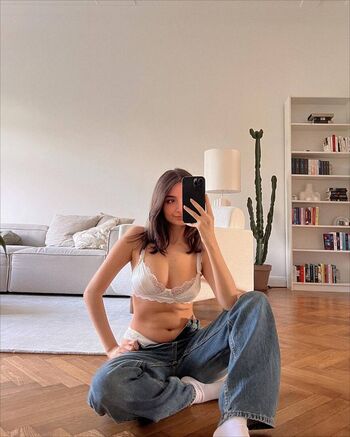 Full leaked Ischtar isik page private photo