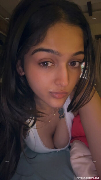 Full leaked Isha modi private photo