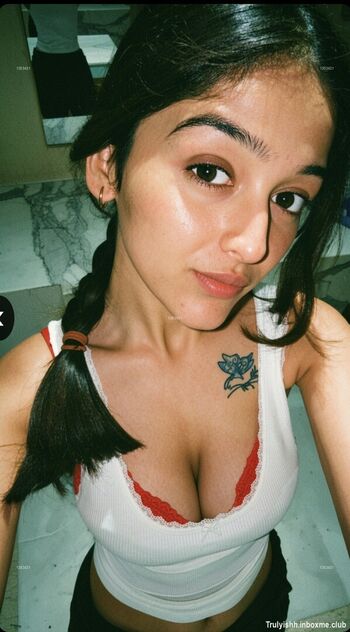 Full leaked Isha modi private photo