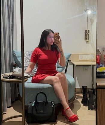 Full leaked Isha sharma private photo