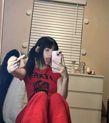 Full leaked Isizzly private photo